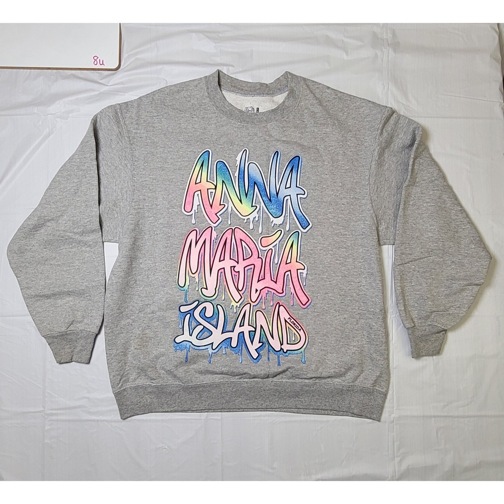 Womens Fruit of the Loom Sweatshirt. Gray graphic. Size Large.